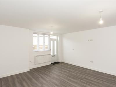 Living/Dining Area
